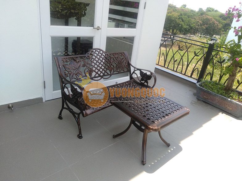 Ghế dài sân vườn hợp kim tinh tế ZXH6010 thực tế nhà khách